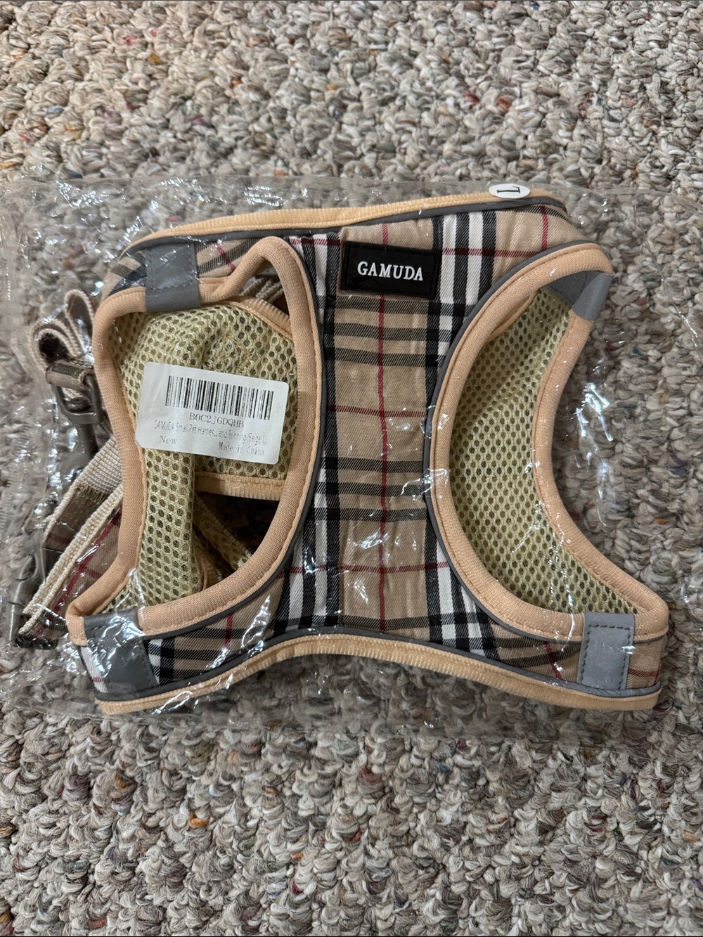 GAMUDA Plaid Dog Harness in Beige/Tan
